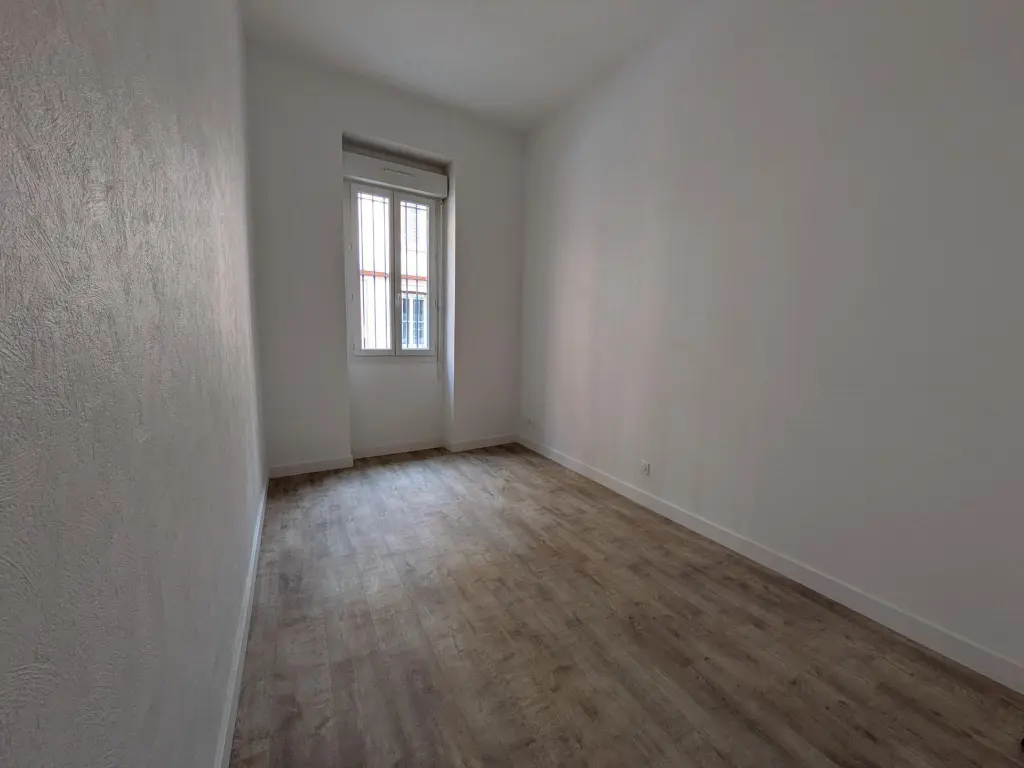 2000x2000-orientation-0deg (2).webp