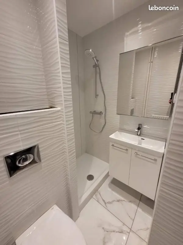 Studio 1 pièce 18 m²