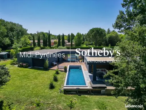 maison 7 pièces 200 m²